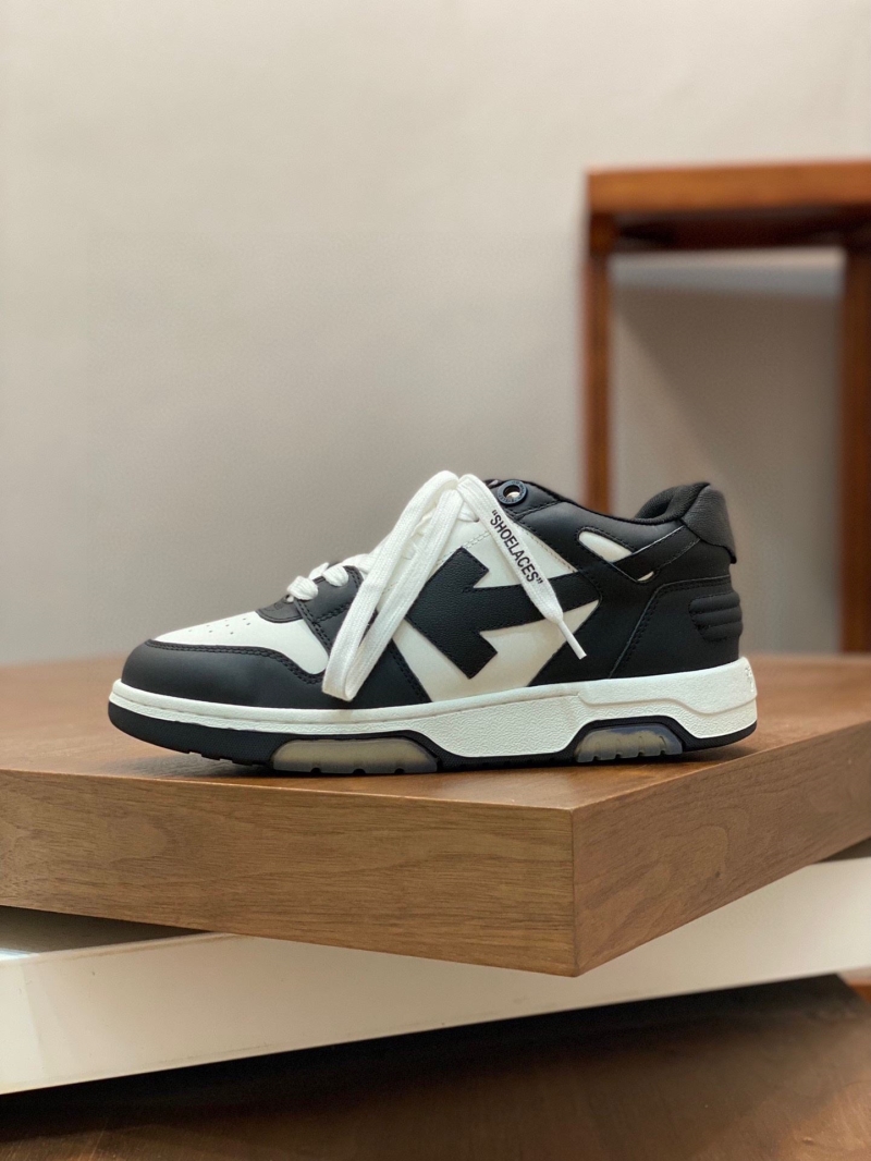 Off-White Sneakers